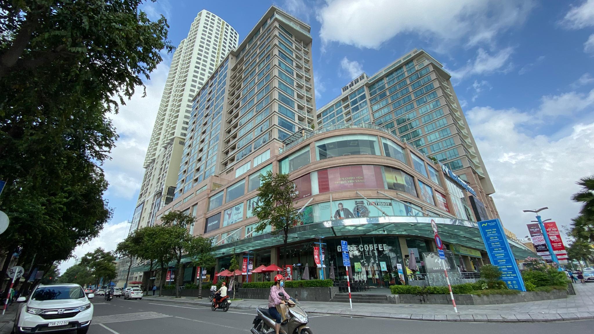 Ngoại cảnh khách sạn