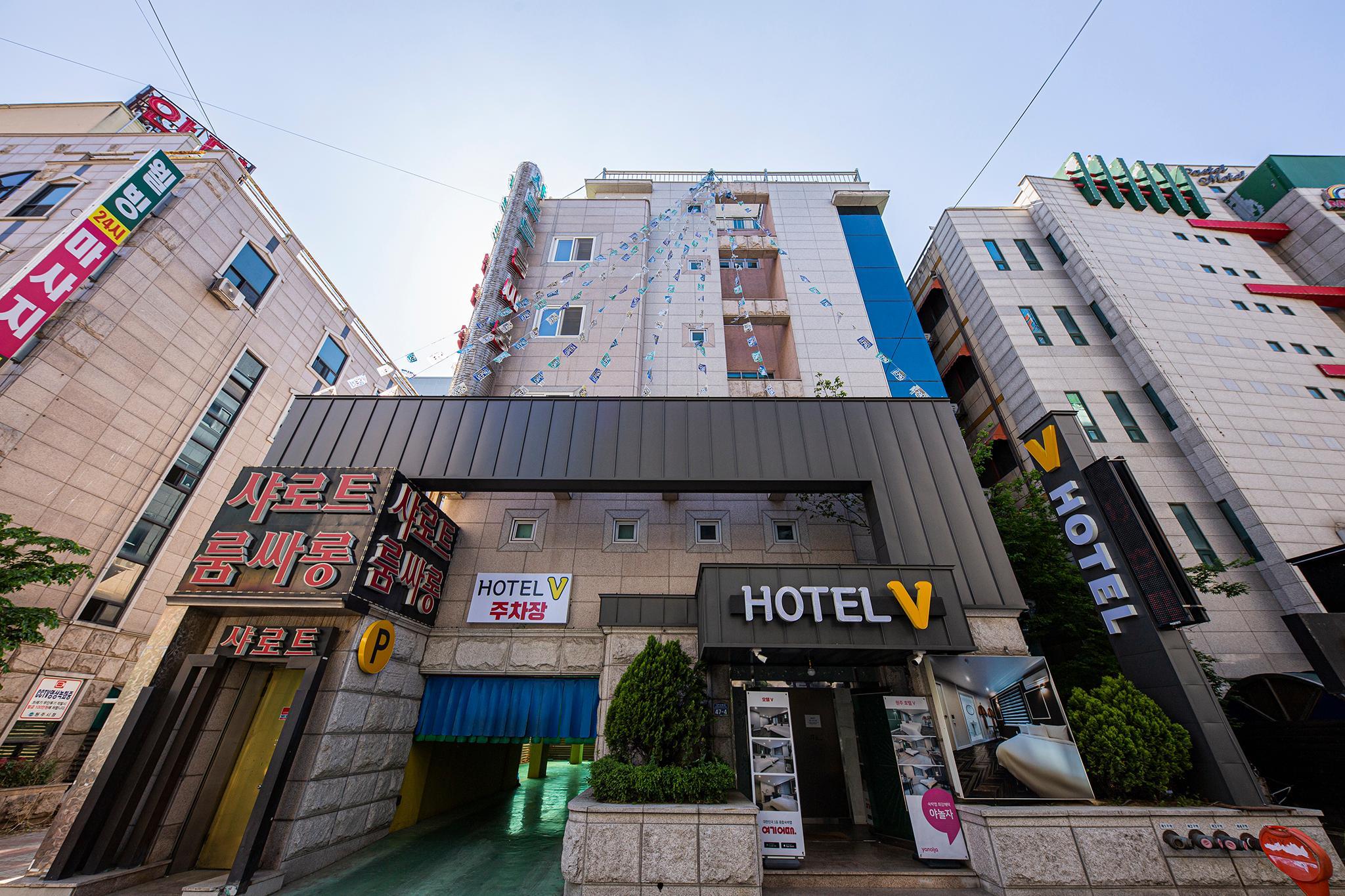 Ngoại cảnh khách sạn