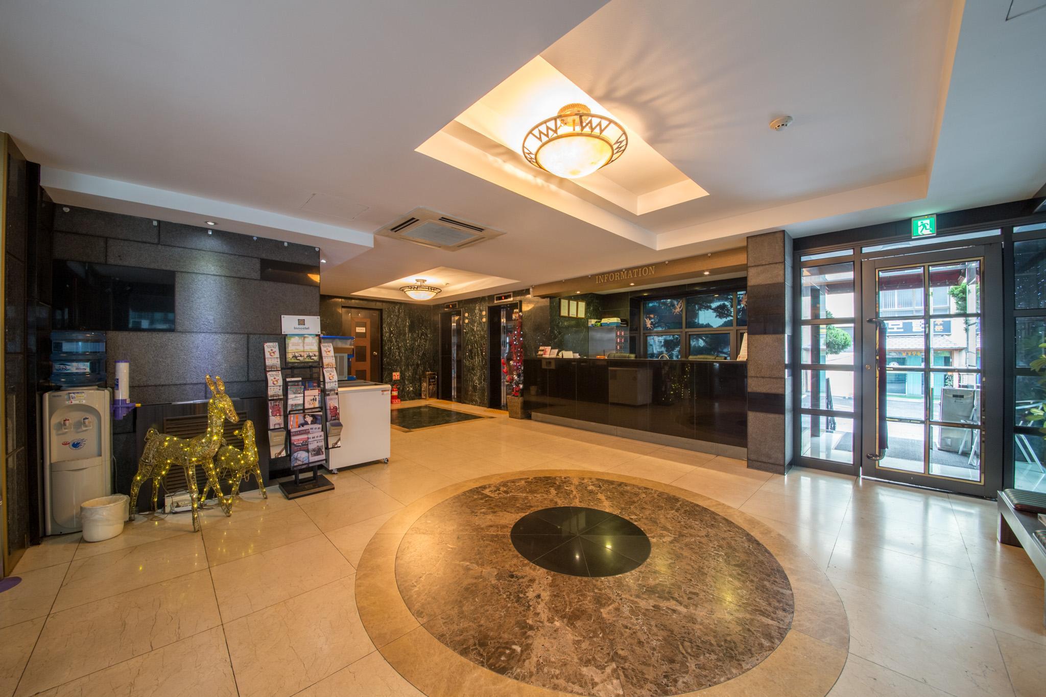 Nội thất khách sạn