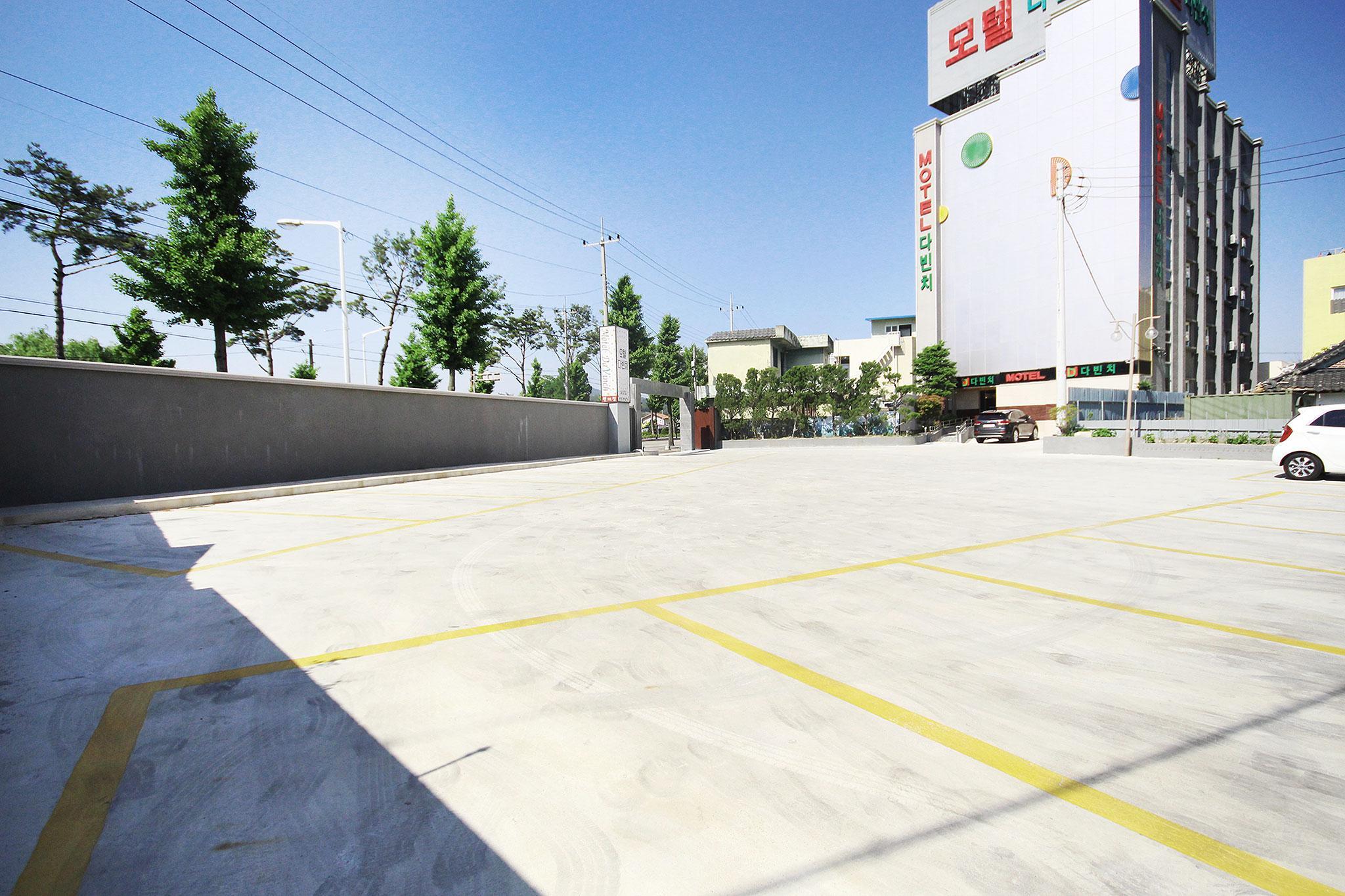 Ngoại cảnh khách sạn