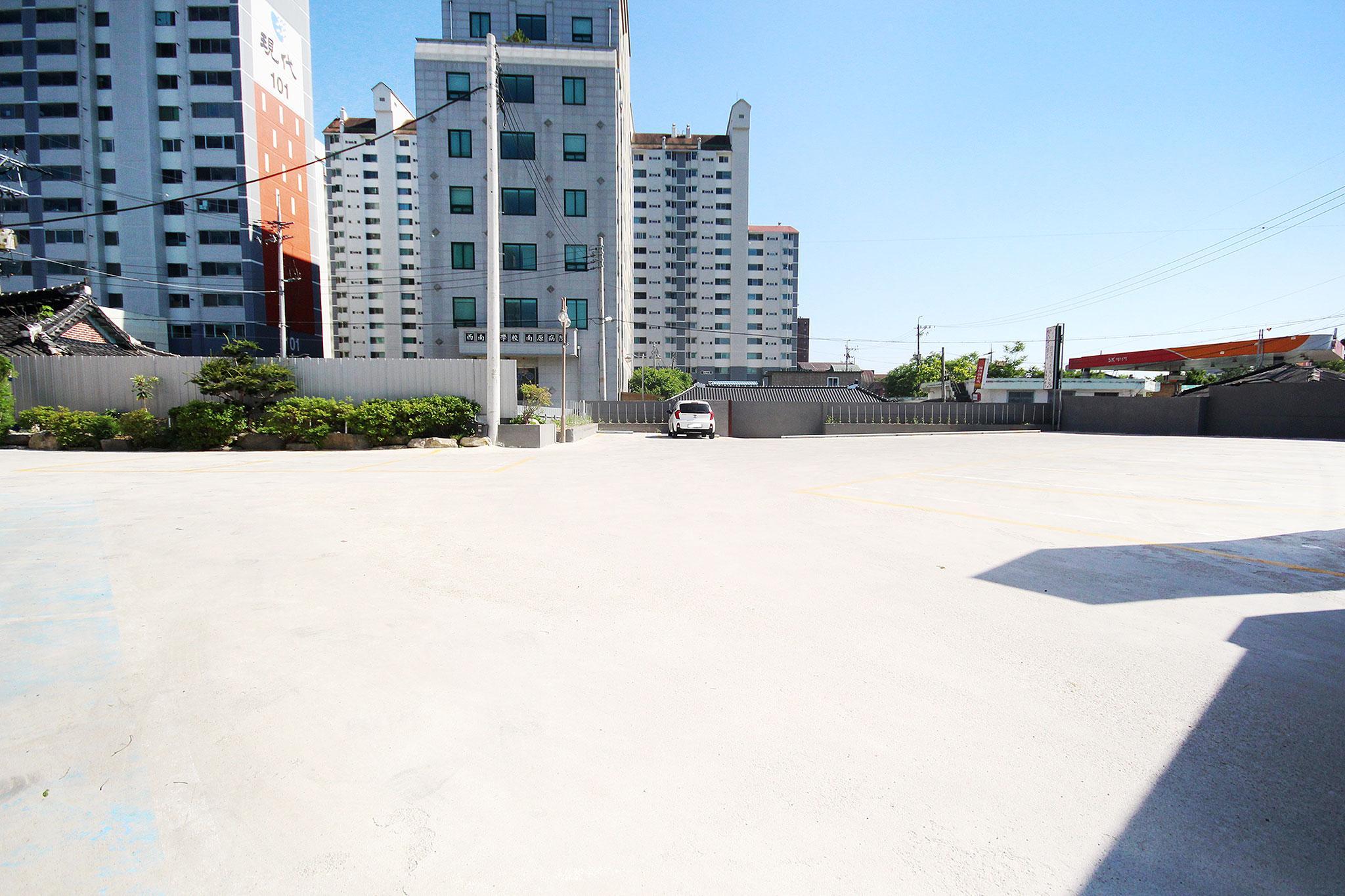 Ngoại cảnh khách sạn