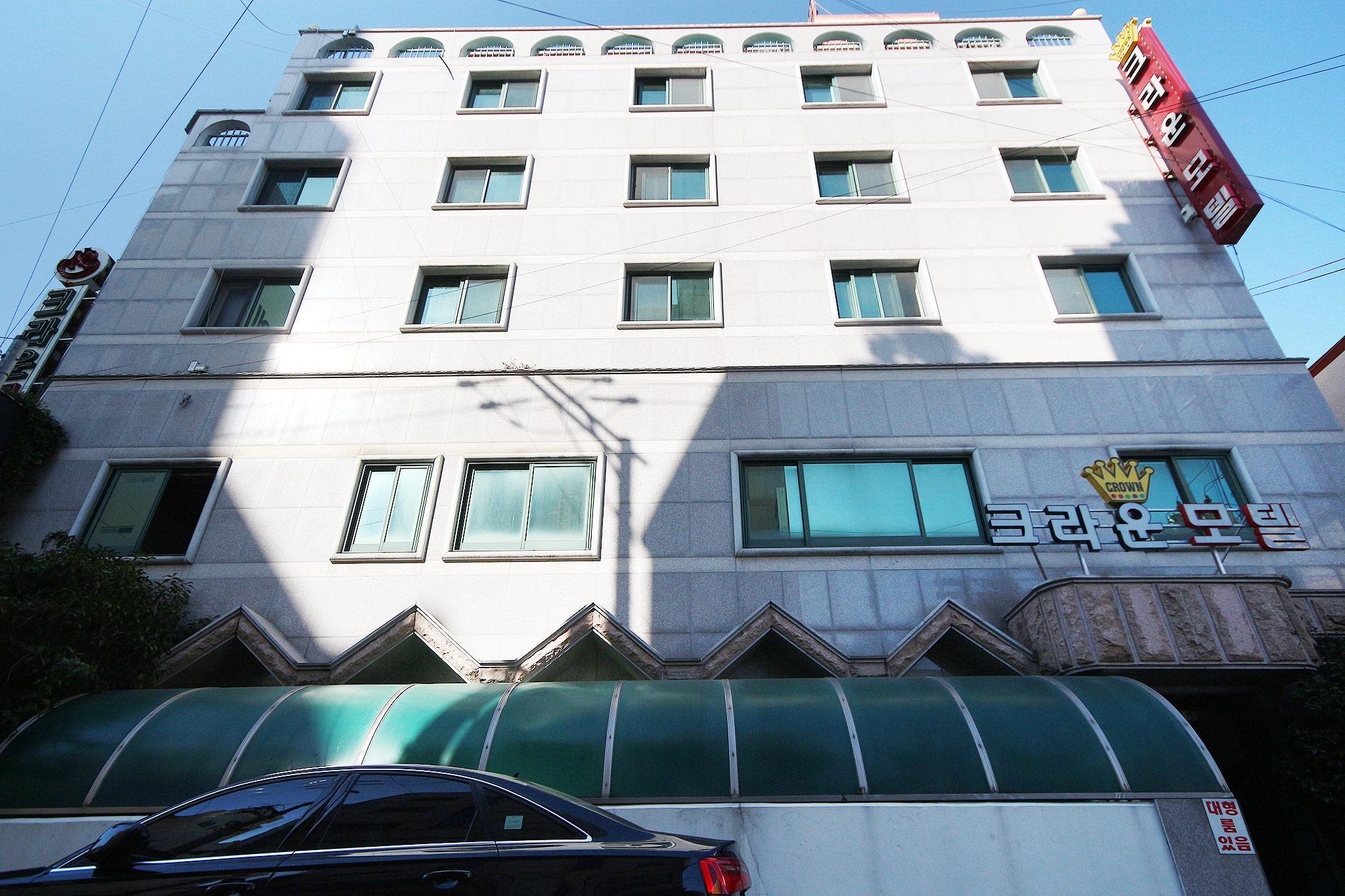 Ngoại cảnh khách sạn