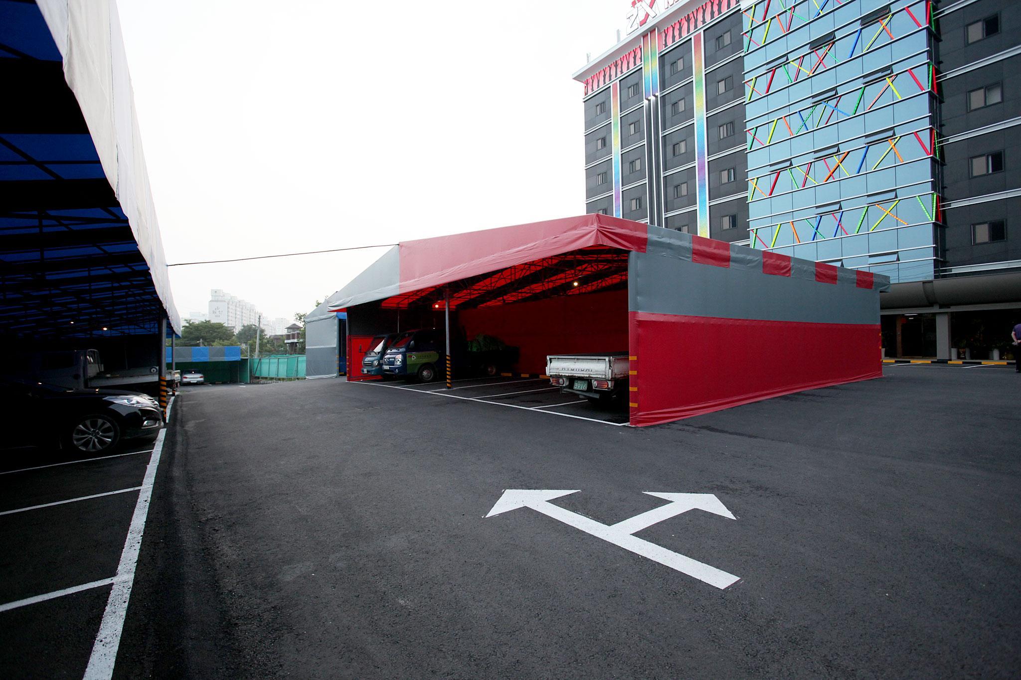 Ngoại cảnh khách sạn