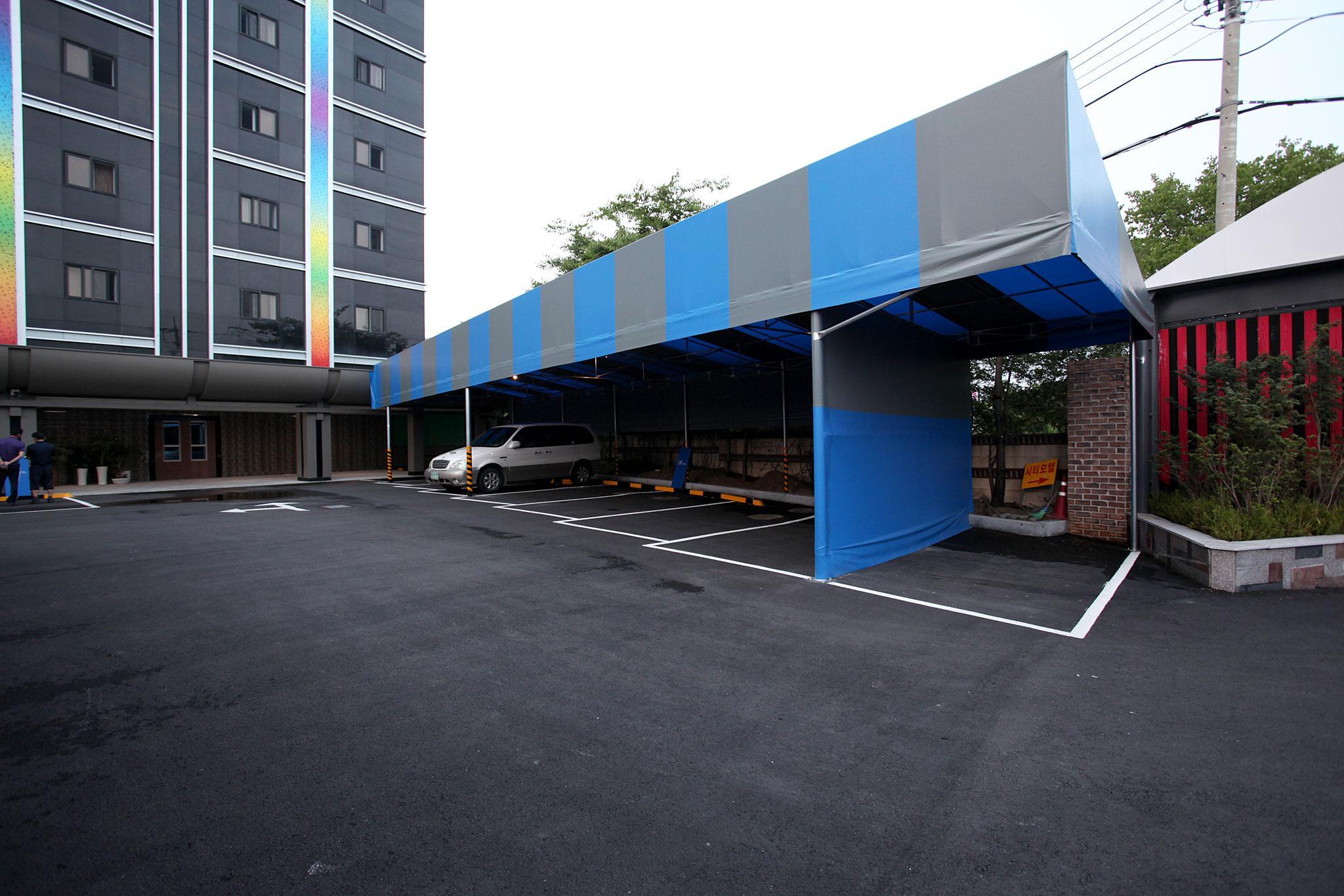 Ngoại cảnh khách sạn