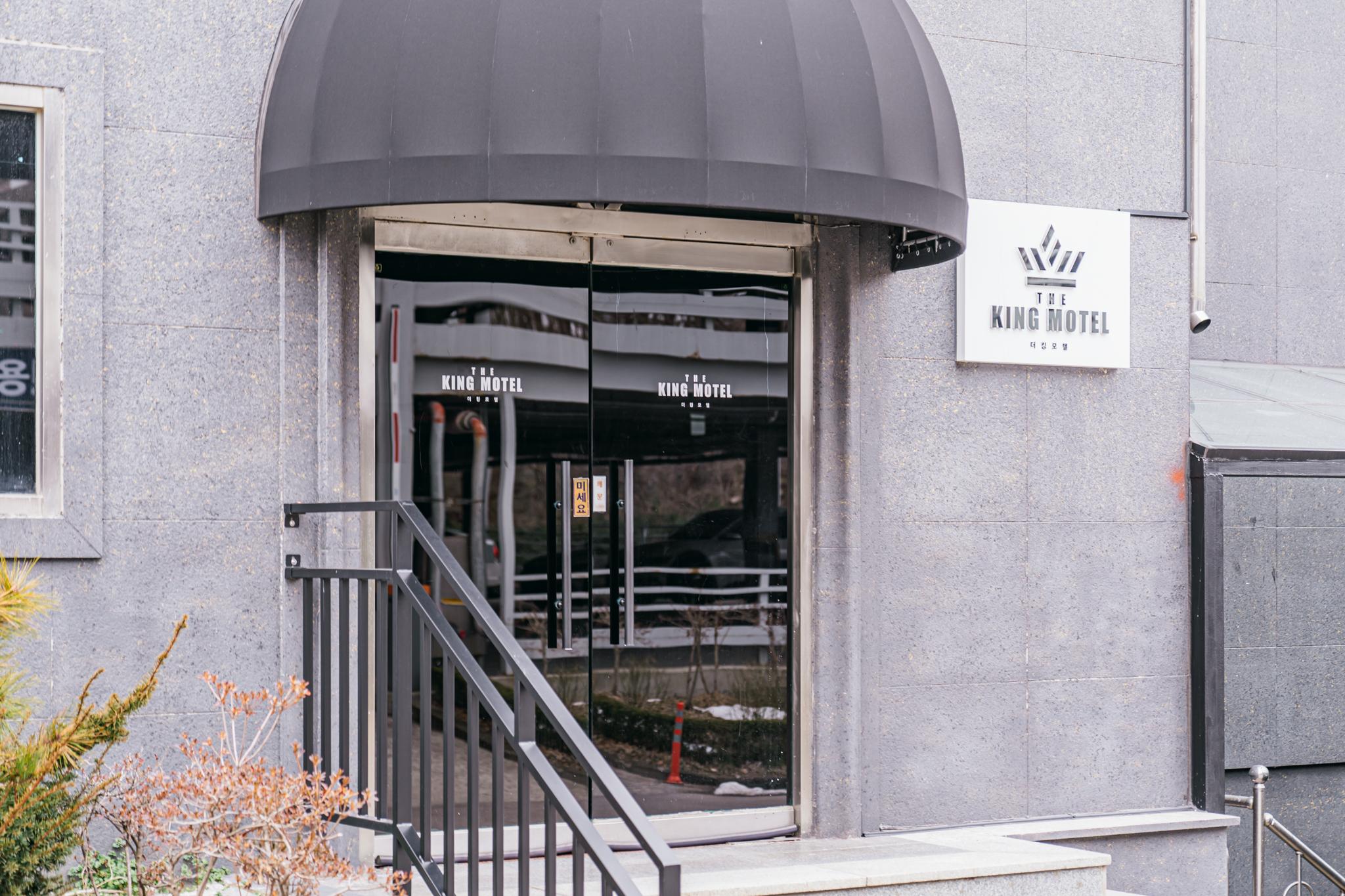 Ngoại cảnh khách sạn