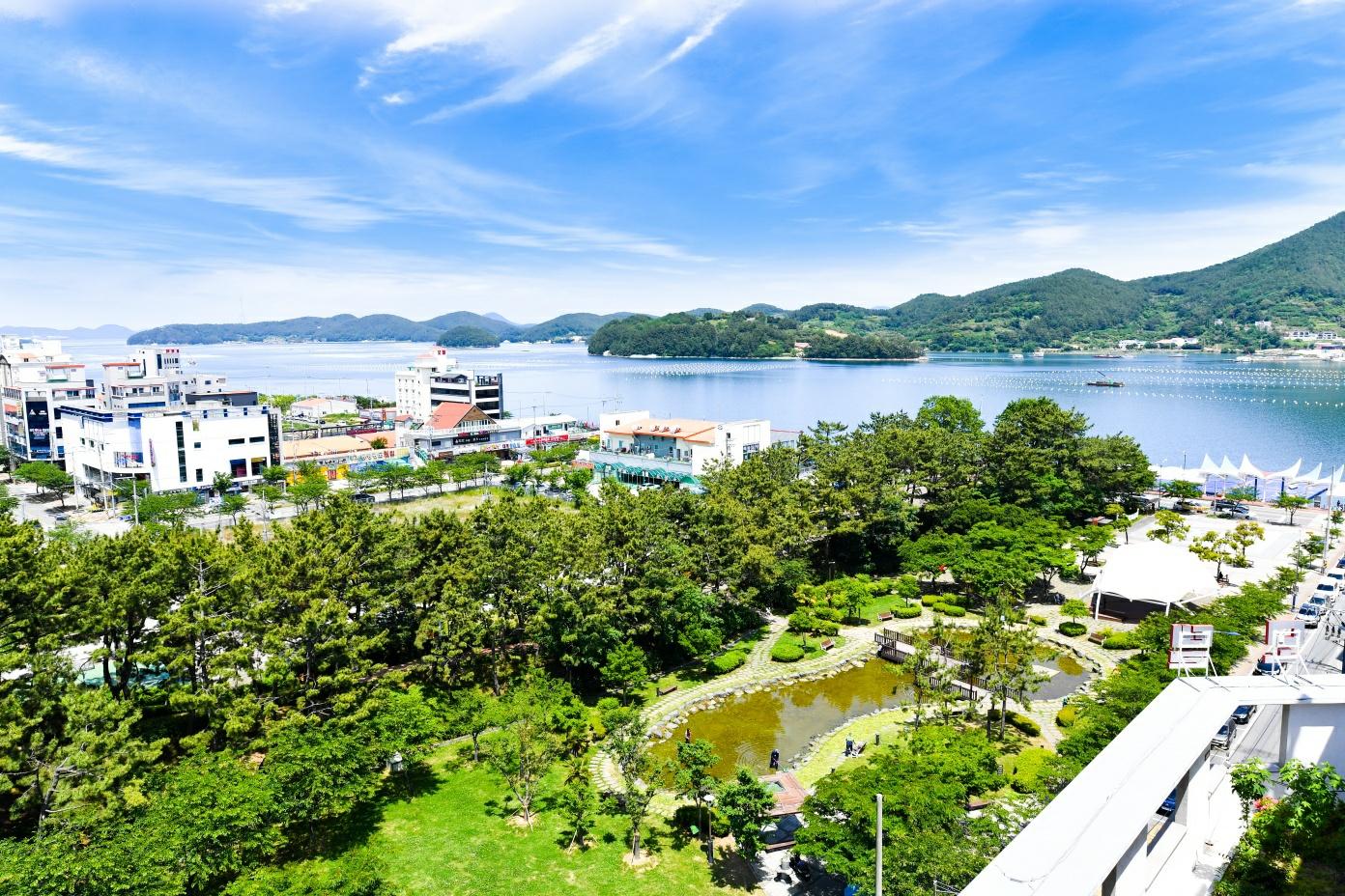 Ngoại cảnh khách sạn