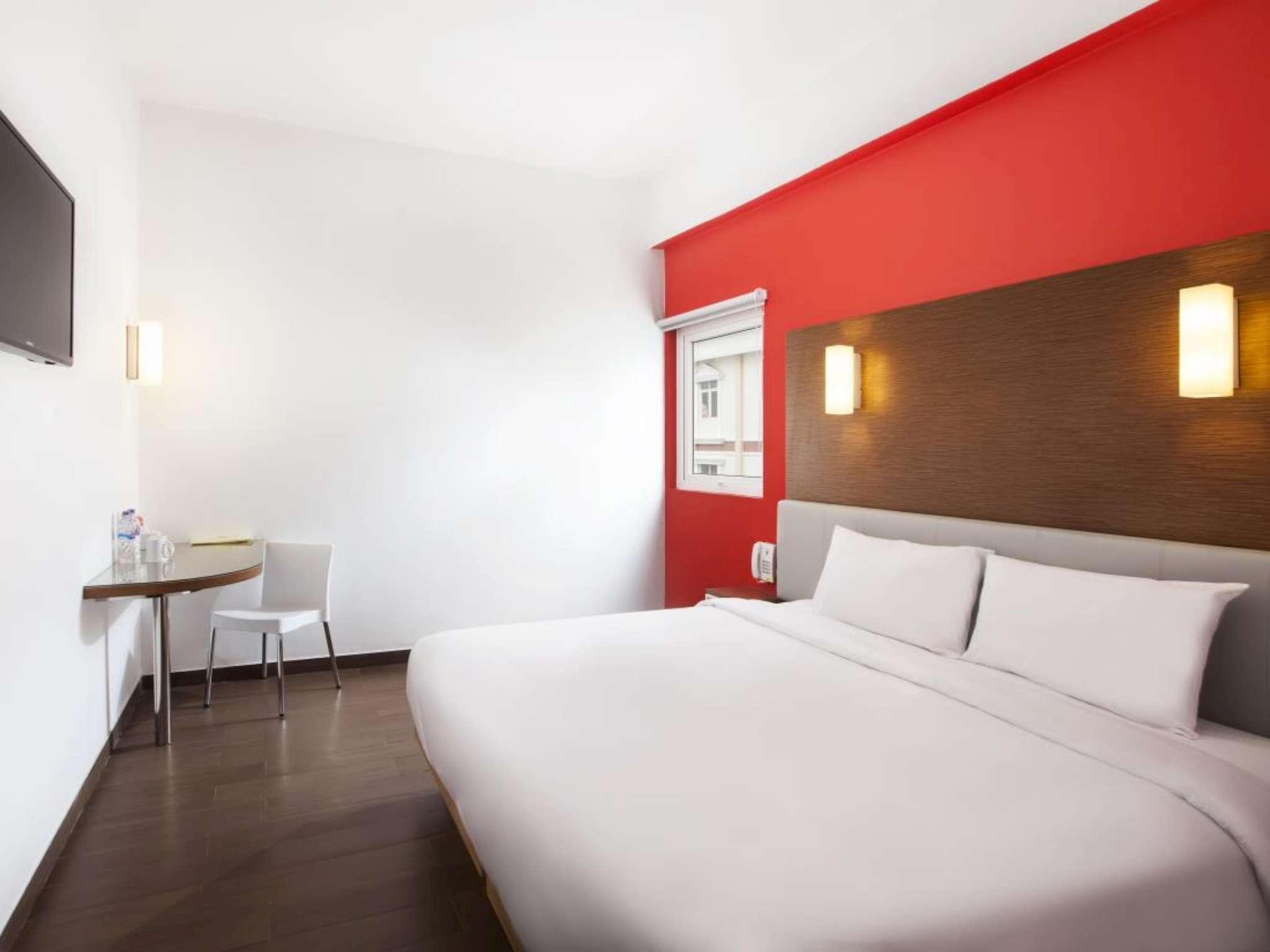 Trung tâm hội nghị