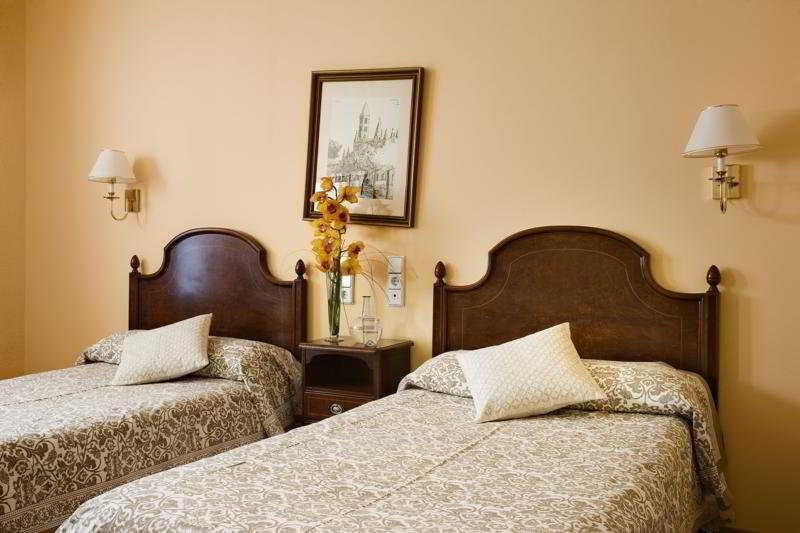 Trung tâm hội nghị