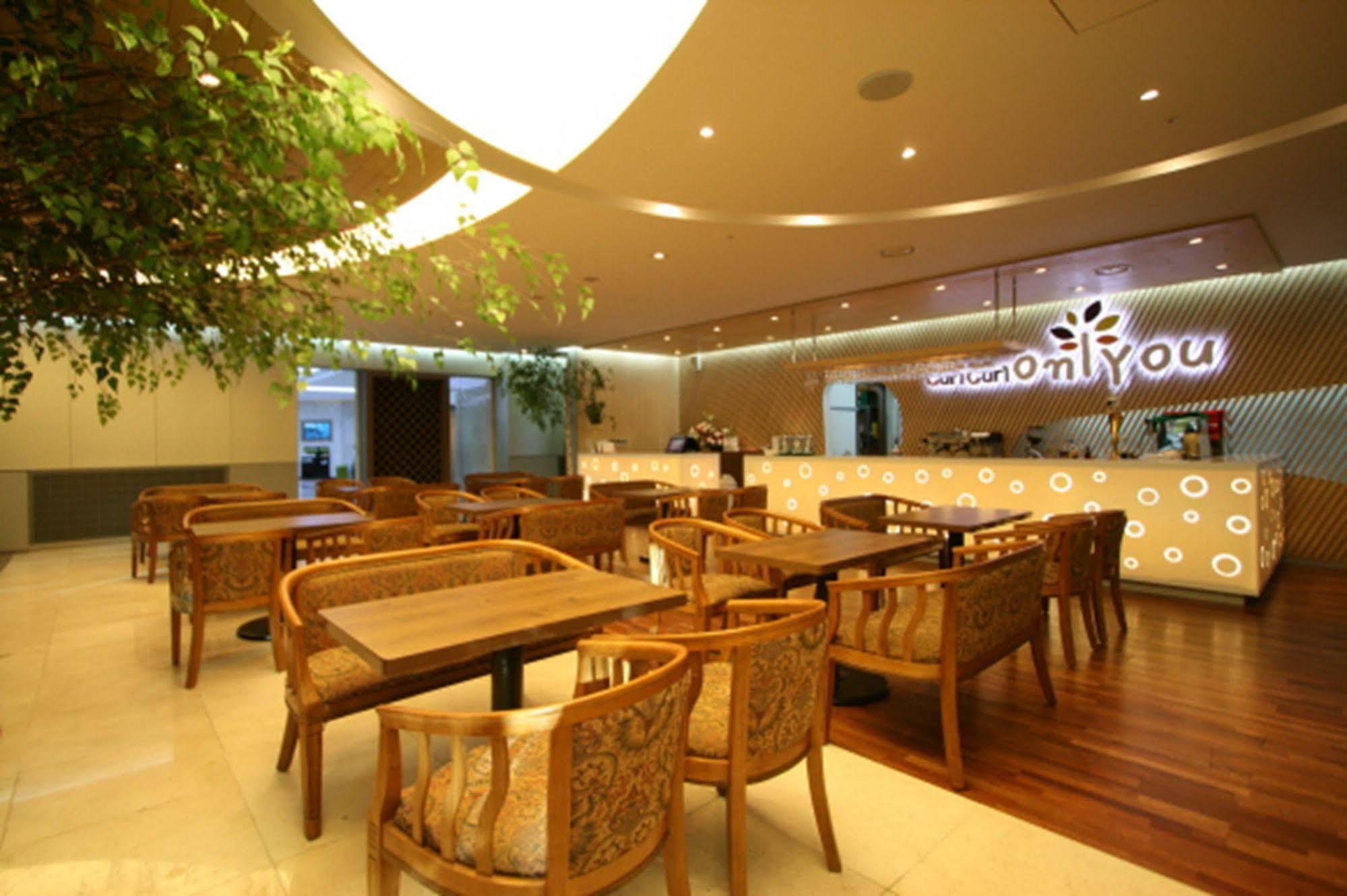 Bồn tắm nước nóng