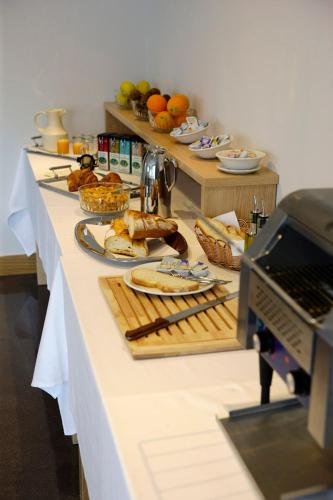 Đồ ăn và thức uống