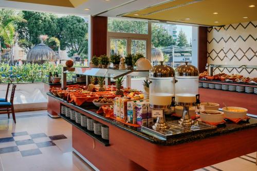 Đồ ăn và thức uống