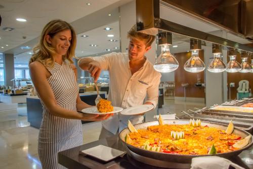 Đồ ăn và thức uống