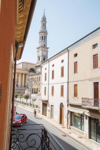 Ban công/sân hiên