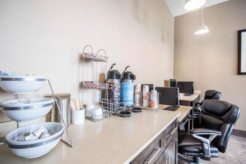 Trung tâm hội nghị