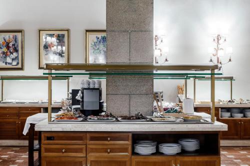 Đồ ăn và thức uống