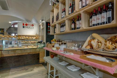 Đồ ăn và thức uống