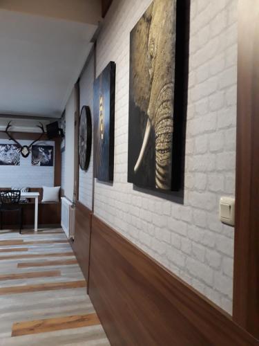 Đồ ăn và thức uống