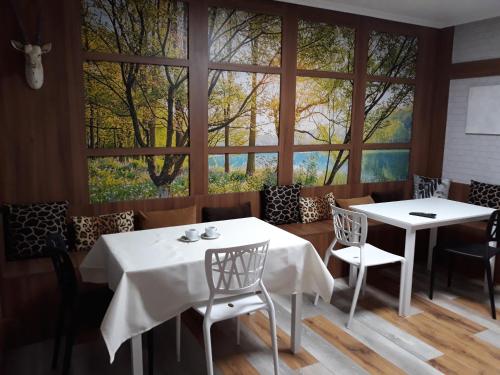 Đồ ăn và thức uống