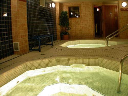 Bồn tắm nước nóng