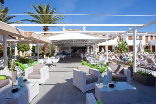 Đồ ăn và thức uống