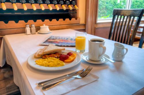 Đồ ăn và thức uống