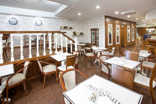 Đồ ăn và thức uống