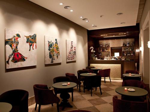 Đồ ăn và thức uống