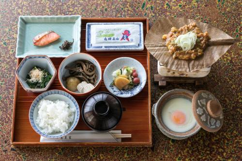 Đồ ăn và thức uống