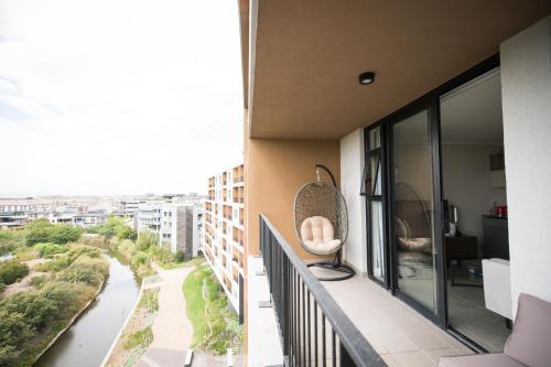 Khu vực xung quanh