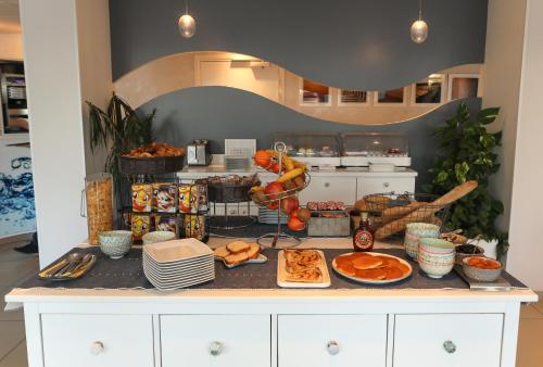 Đồ ăn và thức uống