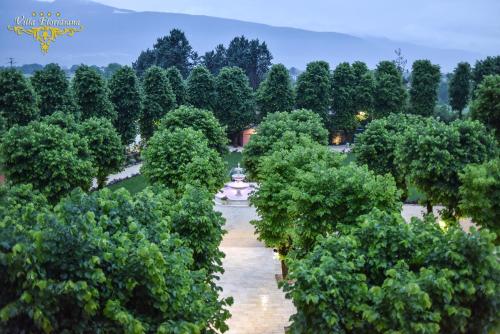 Ngoại cảnh khách sạn