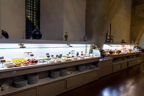 Đồ ăn và thức uống