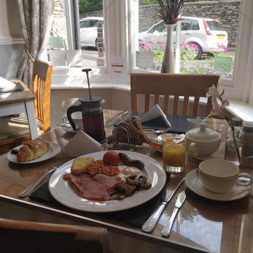 Đồ ăn và thức uống