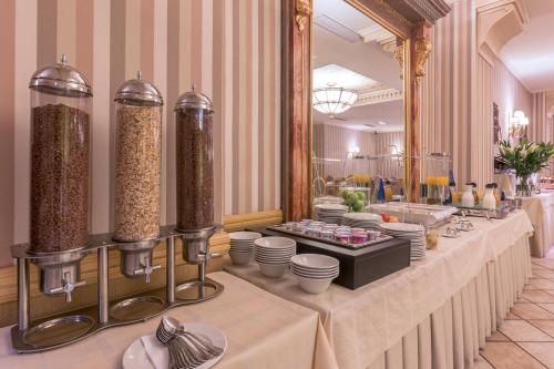 Đồ ăn và thức uống