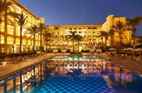 Ngoại cảnh khách sạn