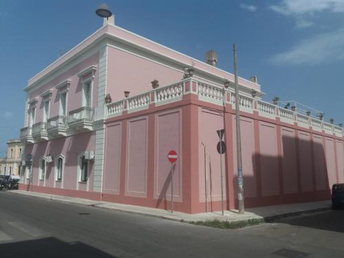 Ngoại cảnh khách sạn