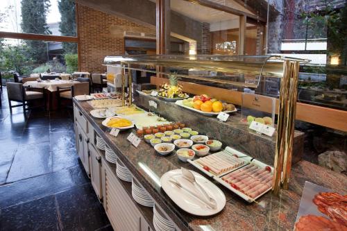 Đồ ăn và thức uống