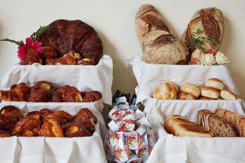 Đồ ăn và thức uống