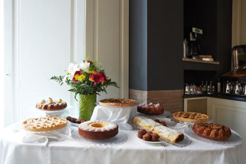 Đồ ăn và thức uống