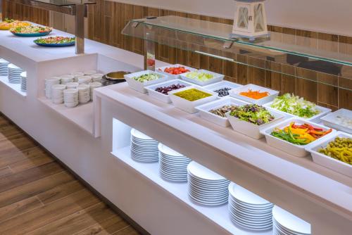 Đồ ăn và thức uống