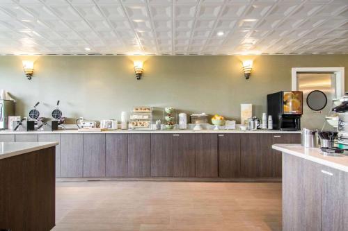 Đồ ăn và thức uống