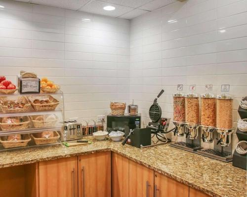 Đồ ăn và thức uống