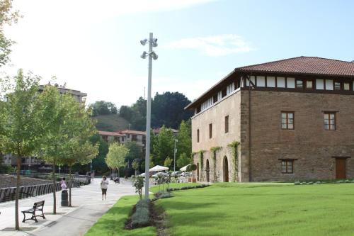 Ngoại cảnh khách sạn