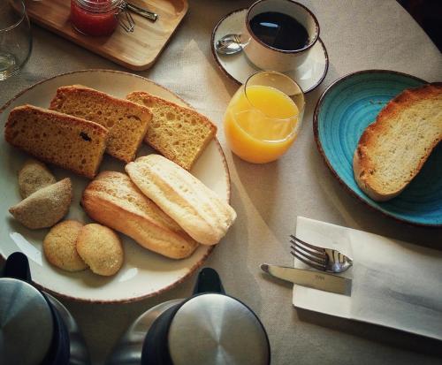 Đồ ăn và thức uống