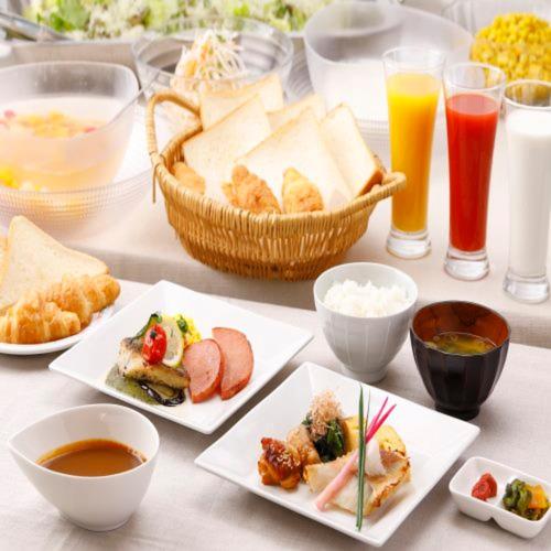 Đồ ăn và thức uống