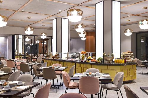 Đồ ăn và thức uống