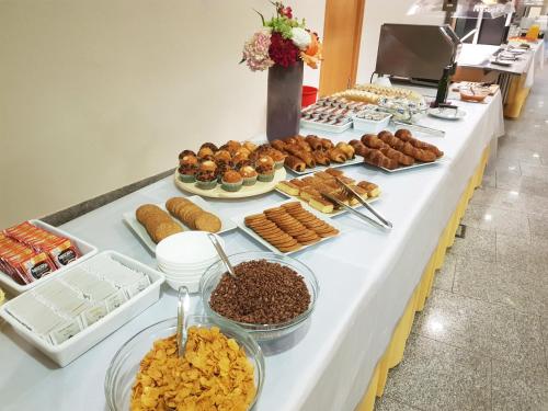 Đồ ăn và thức uống