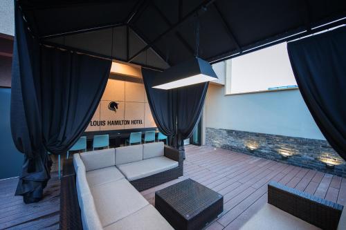 Ban công/sân hiên