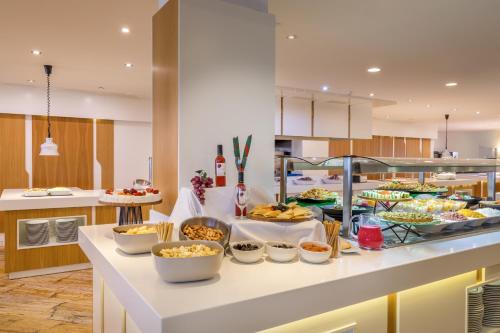 Đồ ăn và thức uống