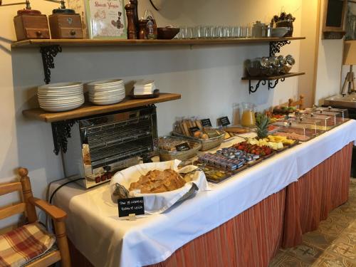 Đồ ăn và thức uống